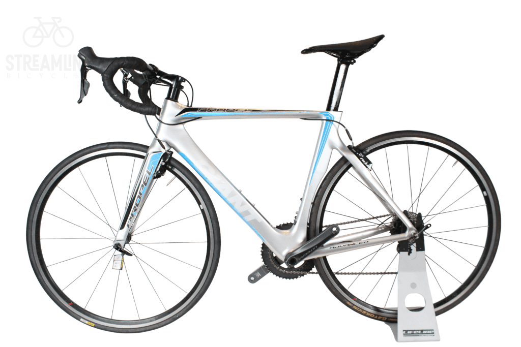 Giant Propel Advanced Pro- Carbon Road Bike - Grade: Excellent