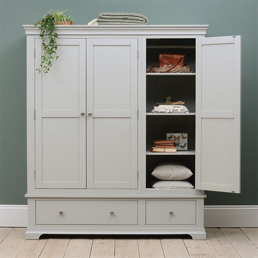 Chantilly Pebble Grey -Triple Wardrobe